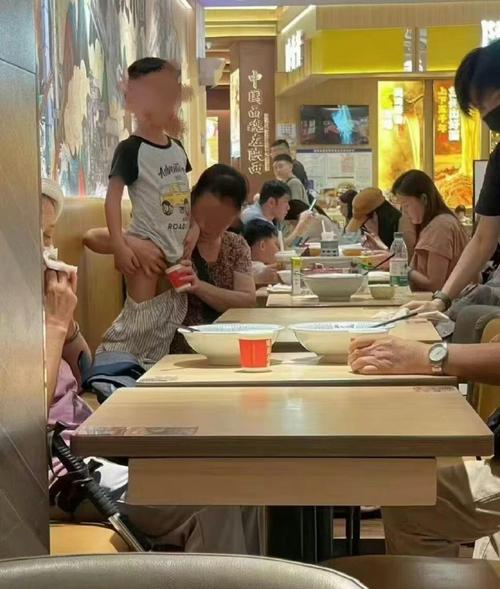 安徽疫情泼妇,安徽1例肺炎-第6张图片 安徽疫情泼妇,安徽1例肺炎-第6张图片