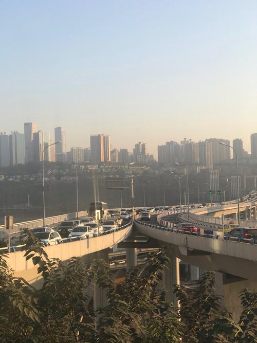 重庆限行大桥-重庆限行大桥首次通行-第8张图片 重庆限行大桥-重庆限行大桥首次通行-第8张图片
